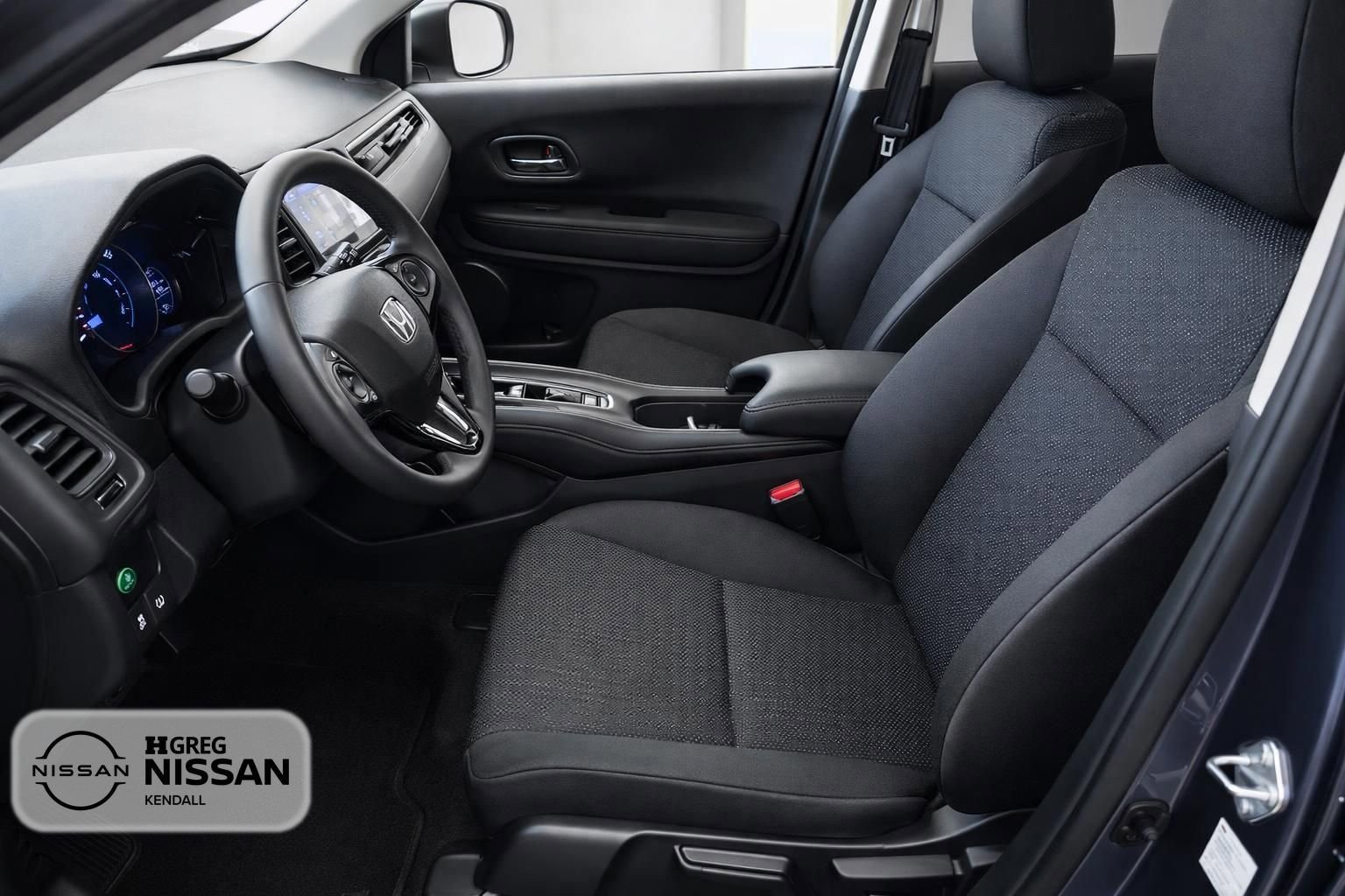 Used 2017 Honda HR-V EX image 11