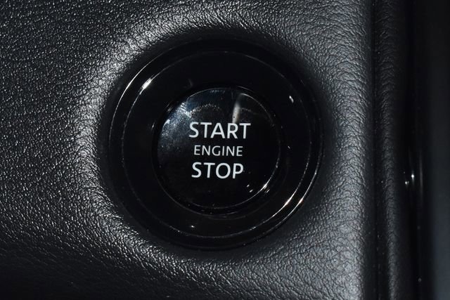 Used 2025 Nissan Armada PRO-4X image 24