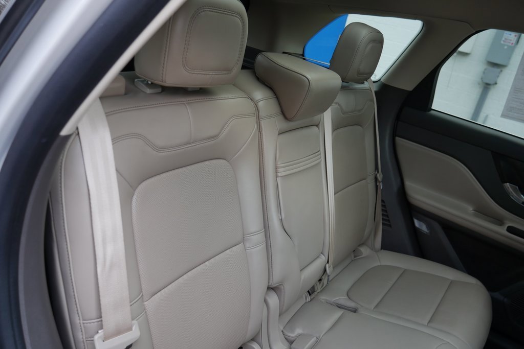 Used 2022 Lincoln Corsair Reserve w/ Equipment Group 201A image 25