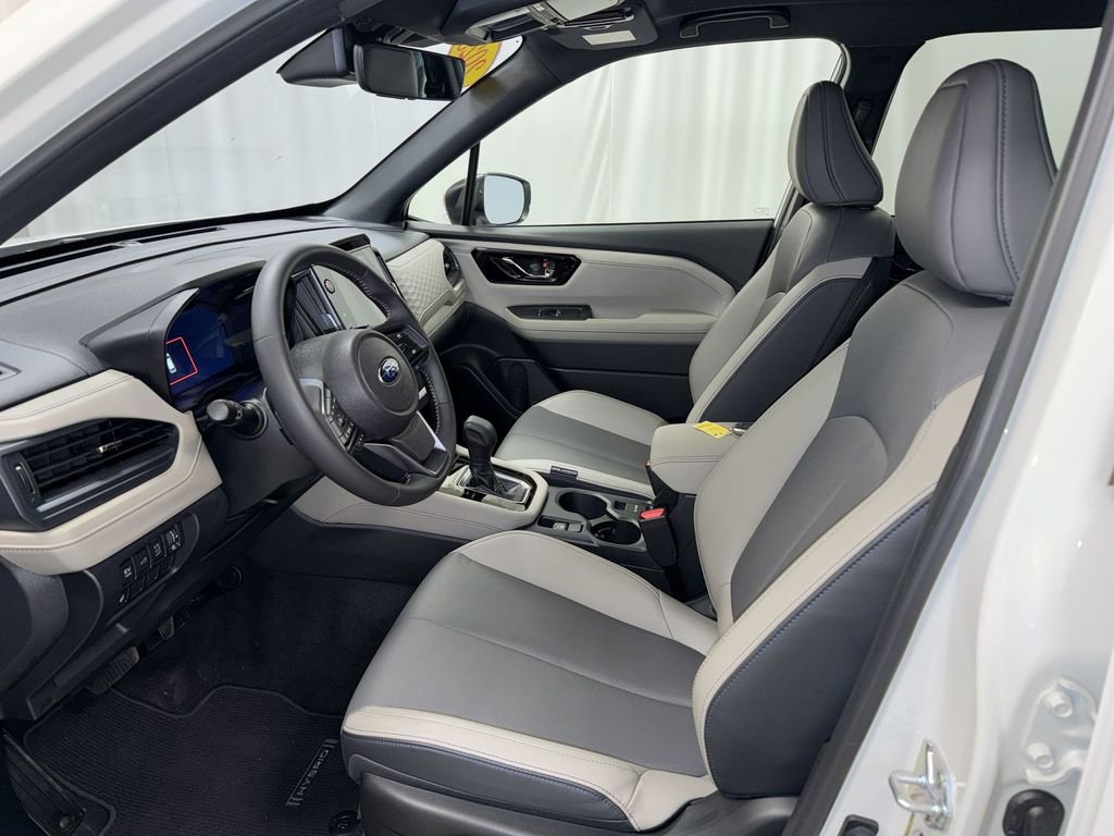 Certified 2025 Subaru Forester Limited image 12