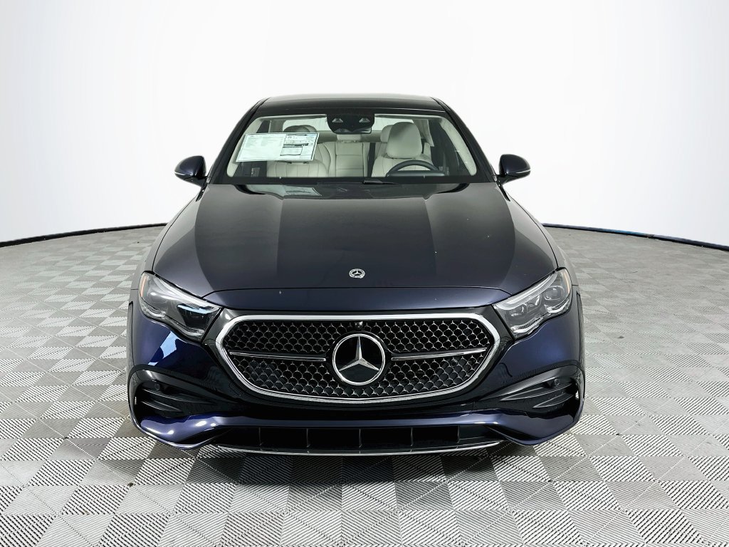 New 2027 Mercedes-Benz E 450 4MATIC Sedan image 2