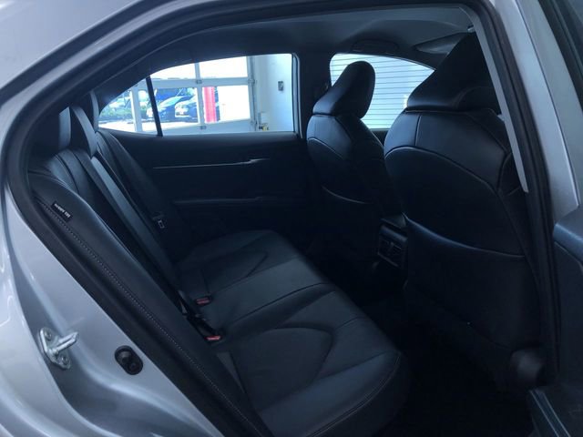 Used 2022 Toyota Camry XSE image 13