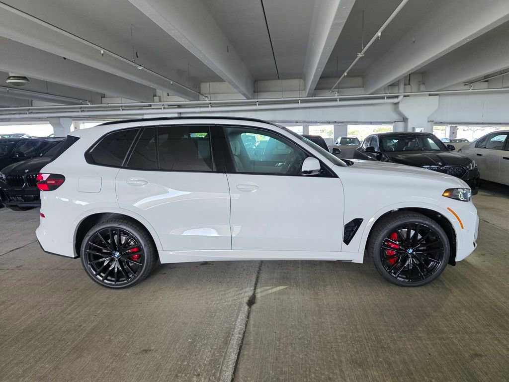 New 2026 BMW X5 sDrive40i RWD image 3