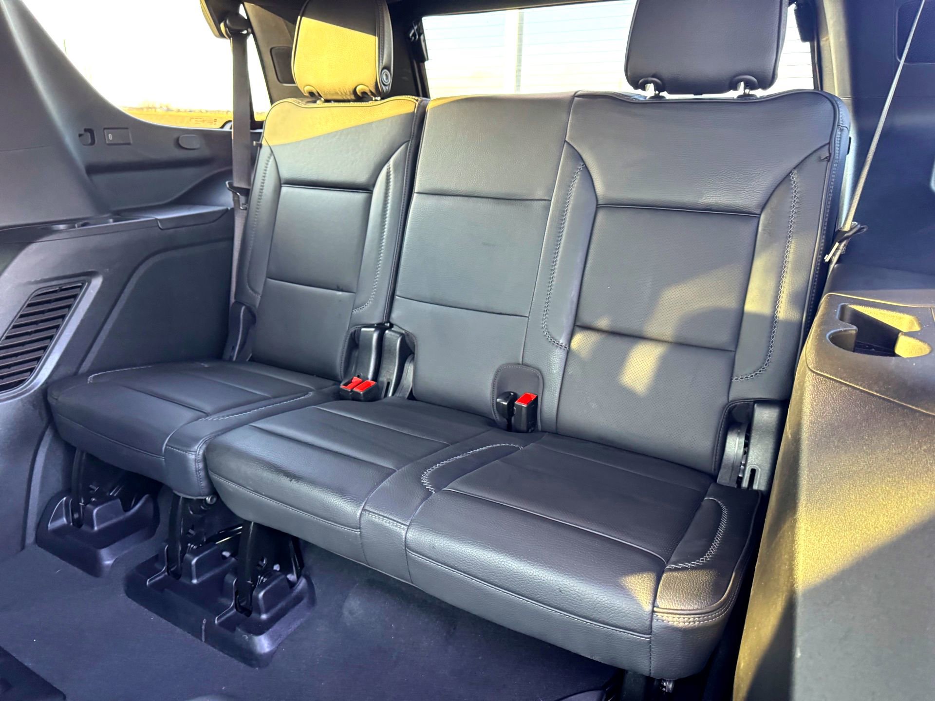 Used 2025 GMC Yukon Denali image 18