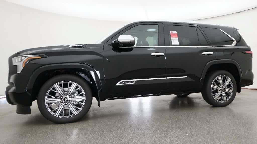 Used 2026 Toyota Sequoia Capstone AWD/4WD image 17