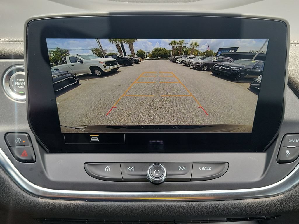 Used 2025 Chevrolet Blazer LT FWD image 34