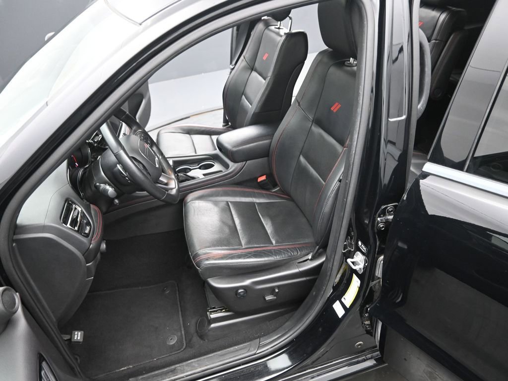 Used 2023 Dodge Durango GT image 11