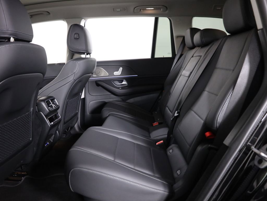 Used 2026 Mercedes-Benz GLS 450 4MATIC image 52