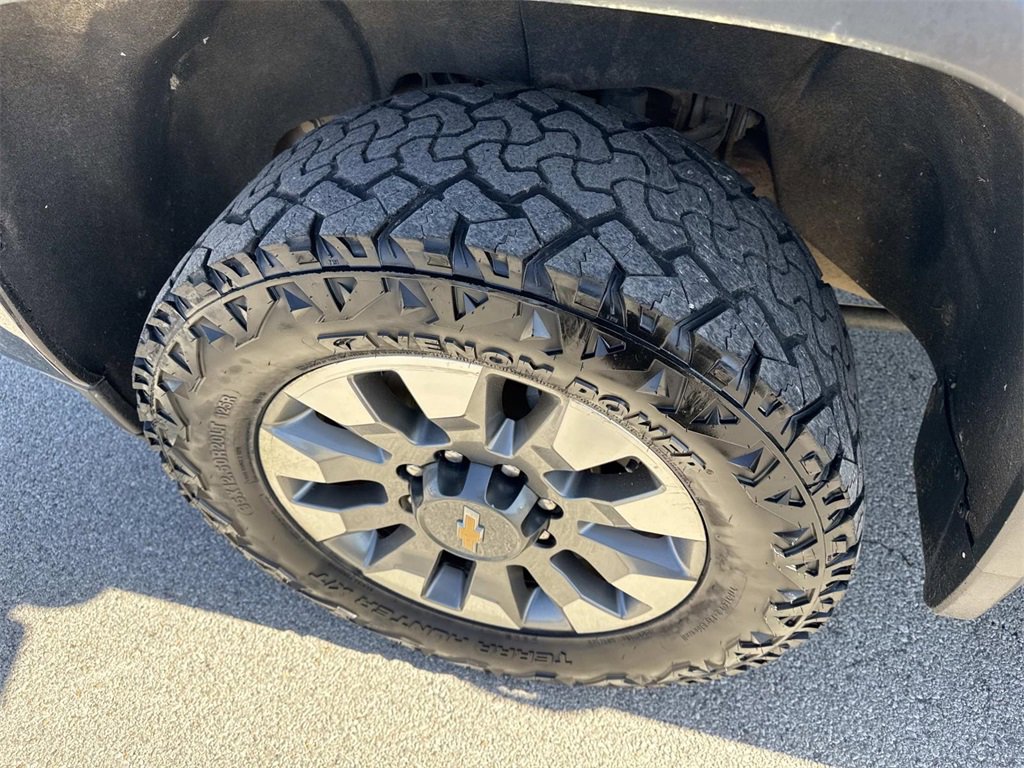 Used 2023 Chevrolet Silverado 2500 Custom w/ Custom Convenience Package image 29