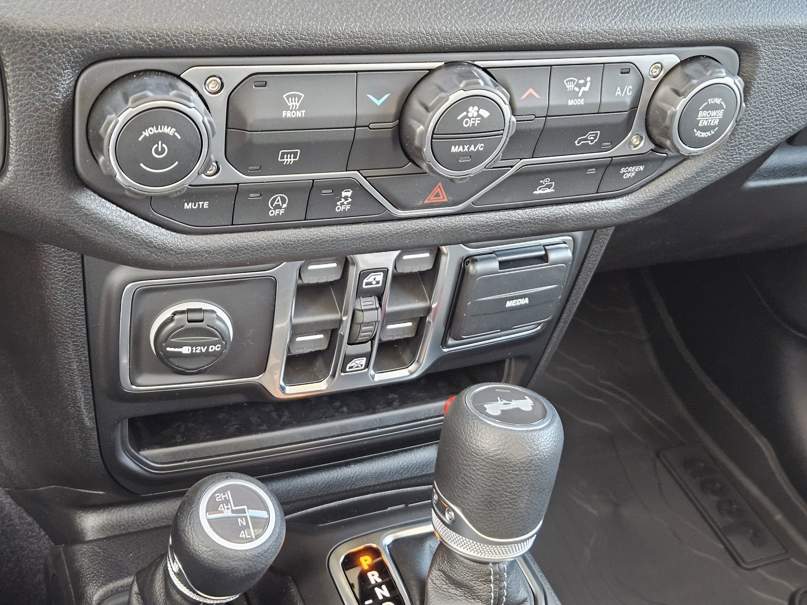 New 2026 Jeep Wrangler Unlimited Sport AWD/4WD image 20