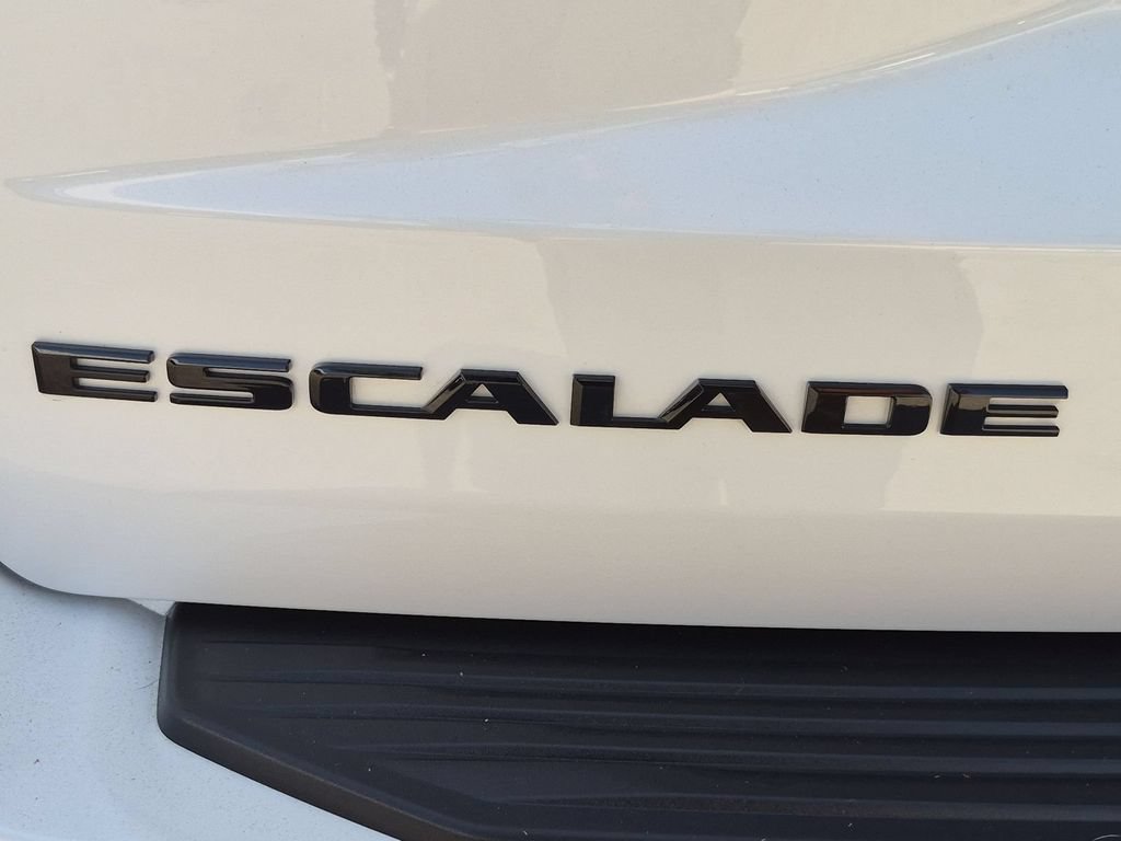 Certified 2023 Cadillac Escalade V AWD/4WD image 24