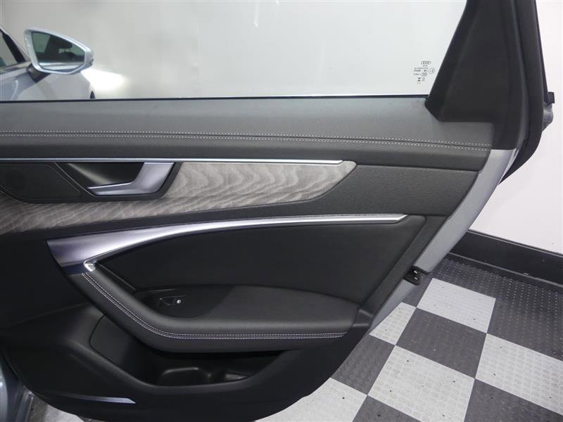 Used 2024 Audi A6 Premium Plus w/ Premium Plus Package AWD/4WD image 26