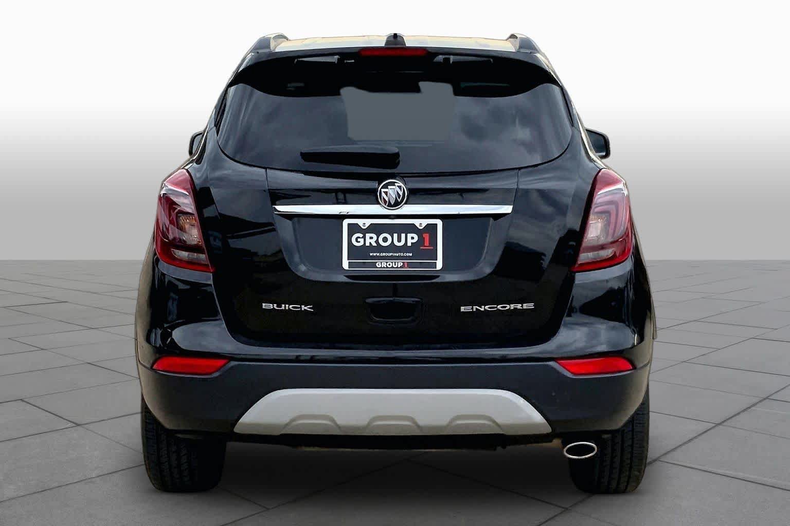 Used 2017 Buick Encore Sport Touring w/ Safety Package FWD image 5