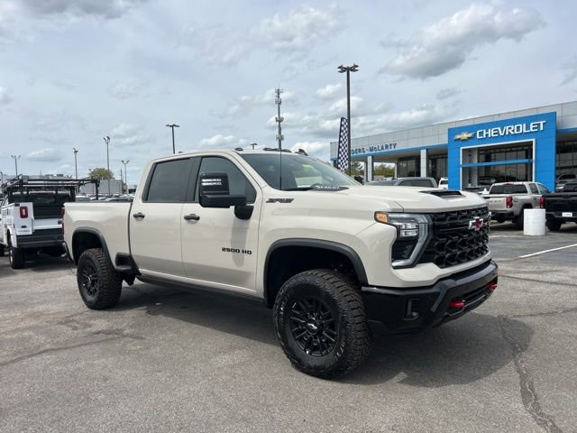 New 2026 Chevrolet Silverado 2500 ZR2 w/ LPO, Dark Essentials Package AWD/4WD image 1