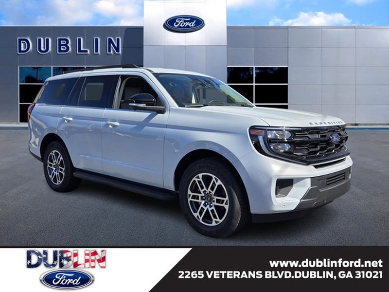New 2026 Ford Expedition Active image 1