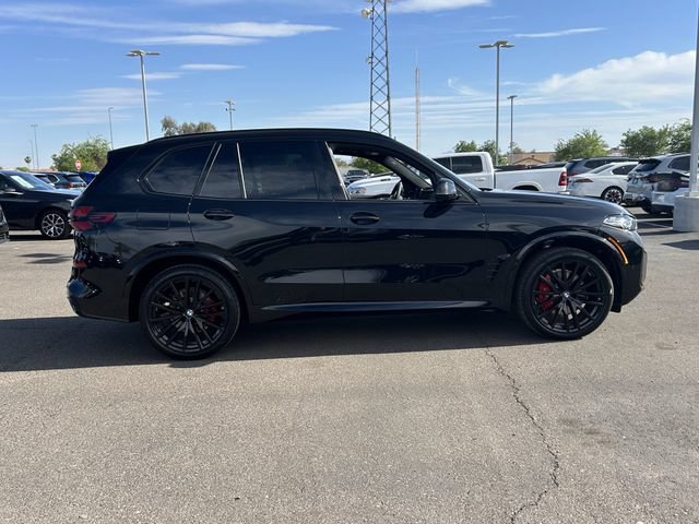 Used 2026 BMW X5 sDrive40i w/ M Sport Package RWD image 5