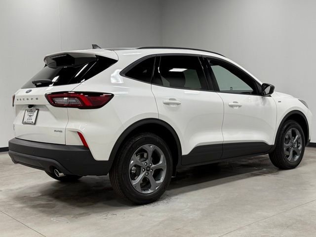 New 2026 Ford Escape ST-Line image 11