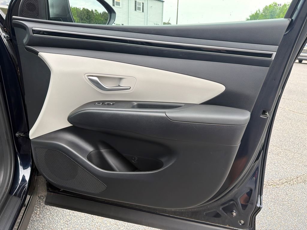 Used 2023 Hyundai Tucson SEL FWD image 14