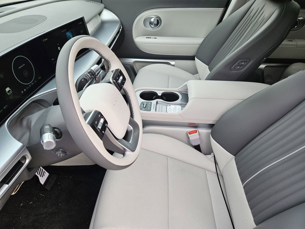 New 2026 Hyundai Ioniq 9 Calligraphy image 13