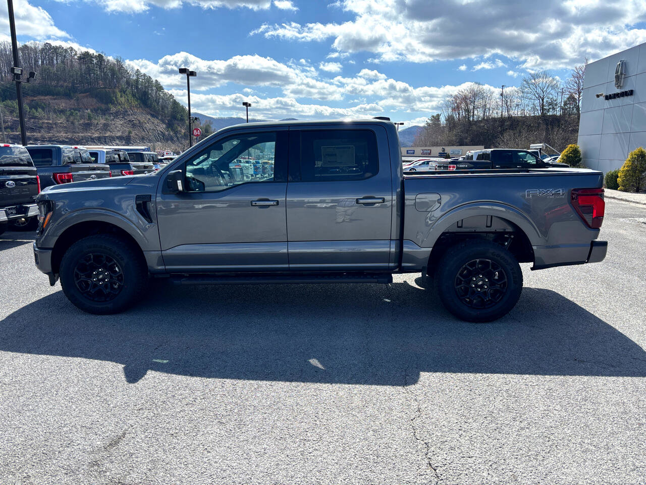 New 2025 Ford F150 XLT w/ Equipment Group 302A MID image 2