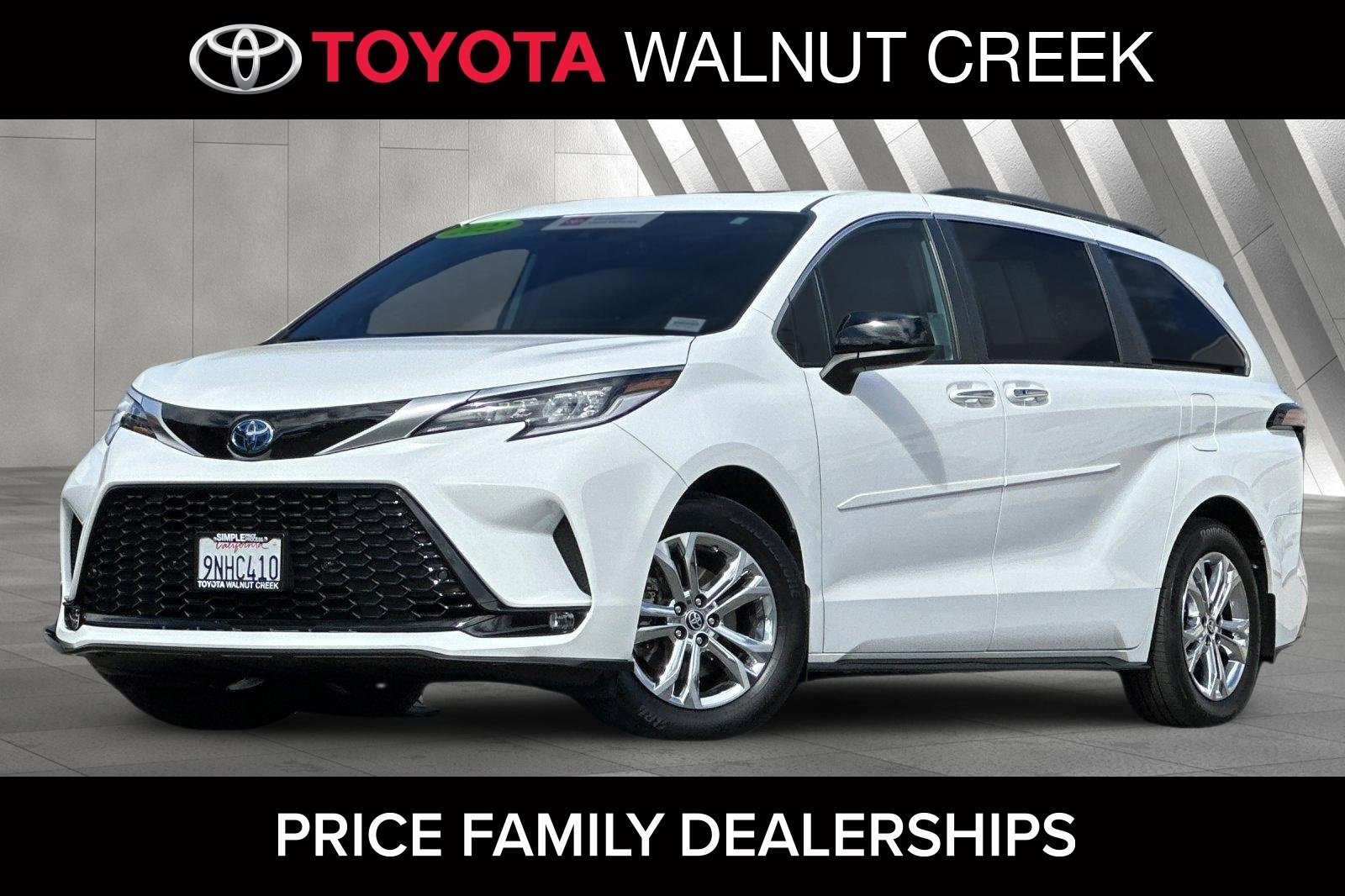 Certified 2022 Toyota Sienna XSE w/ XSE Plus Package