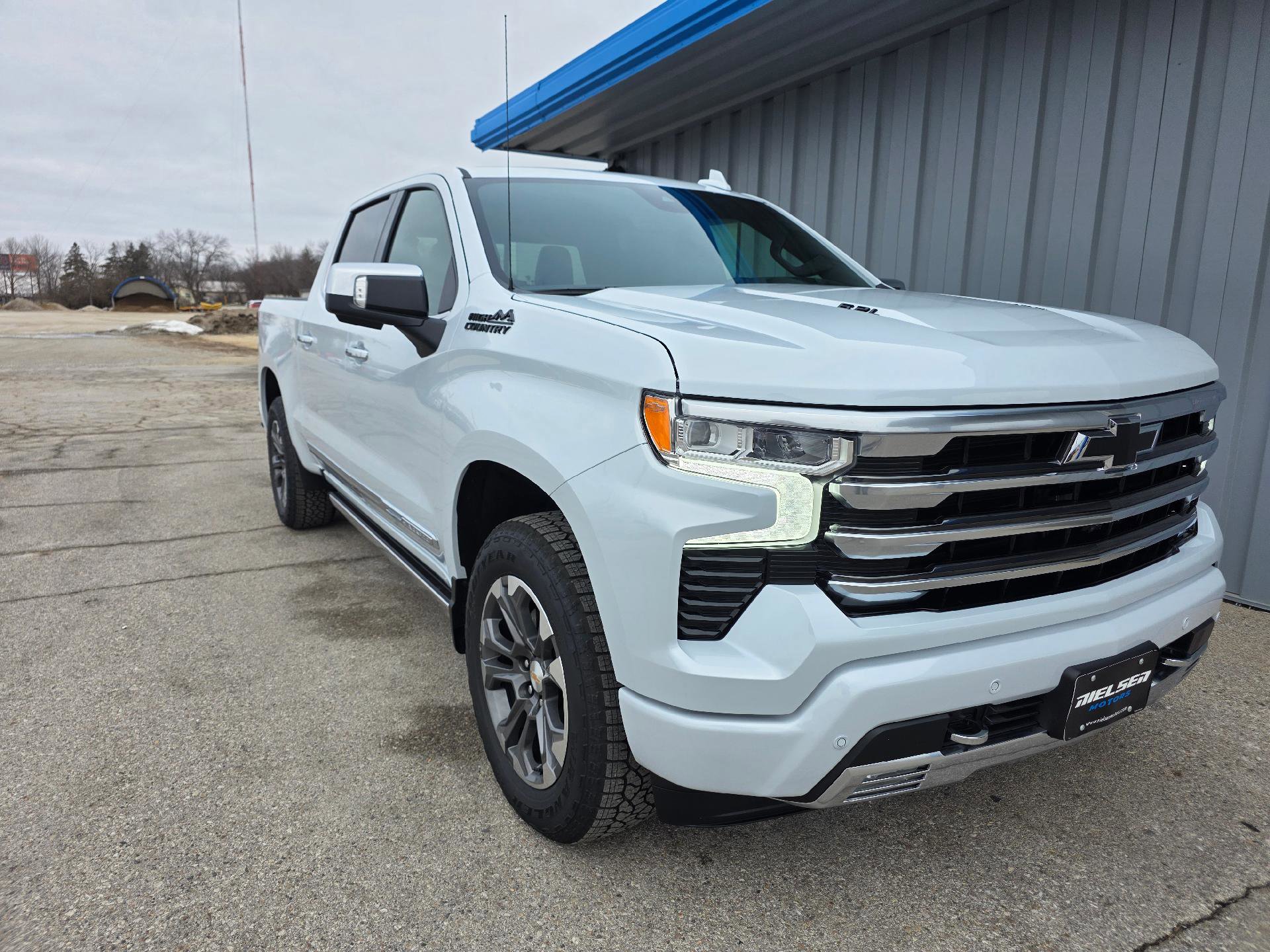 New 2026 Chevrolet Silverado 1500 High Country w/ Technology Package image 4