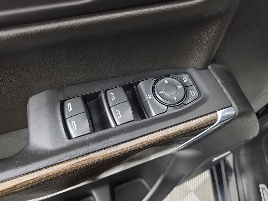 Used 2022 Chevrolet Silverado 1500 LT Trail Boss w/ Convenience Package II image 13