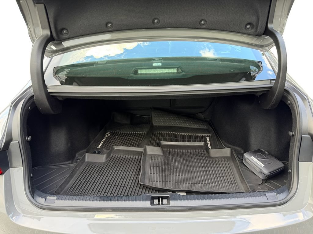 Used 2024 Lexus IS 500 w/ Accessory Package 2 RWD image 11