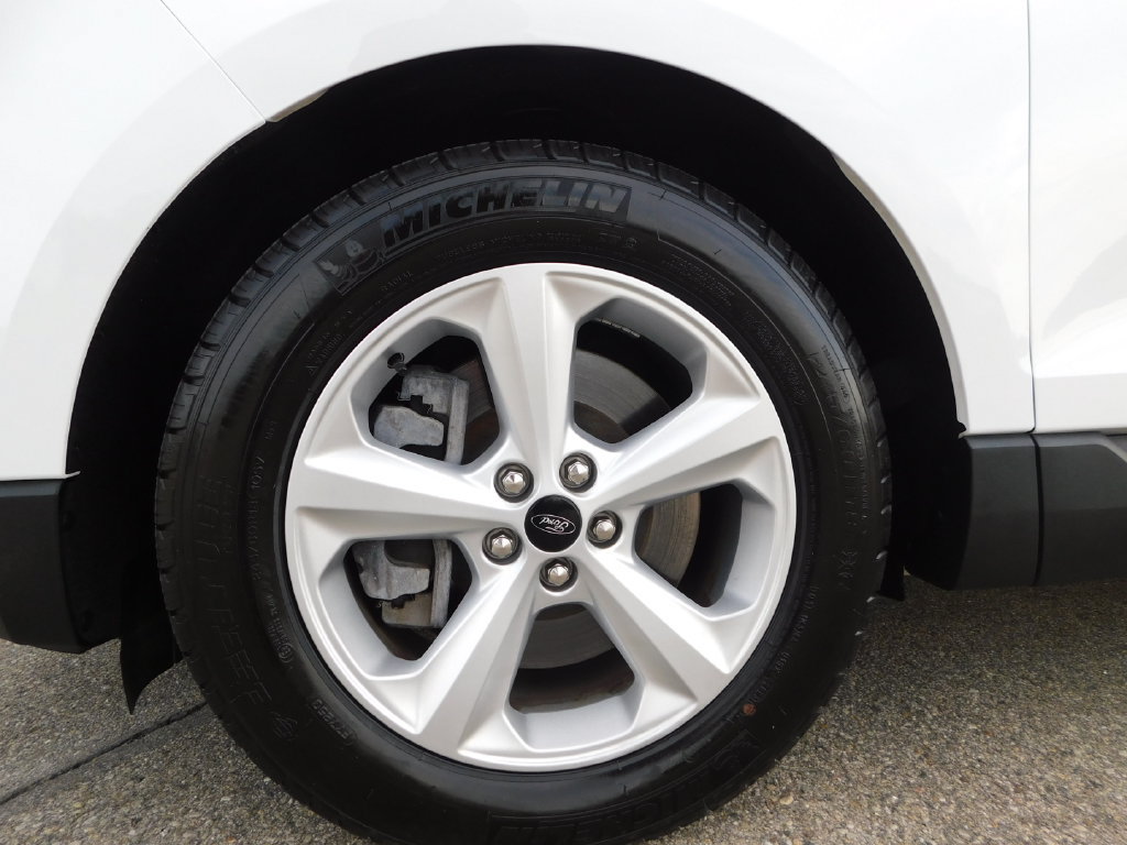 Used 2024 Ford Edge SE AWD/4WD image 10