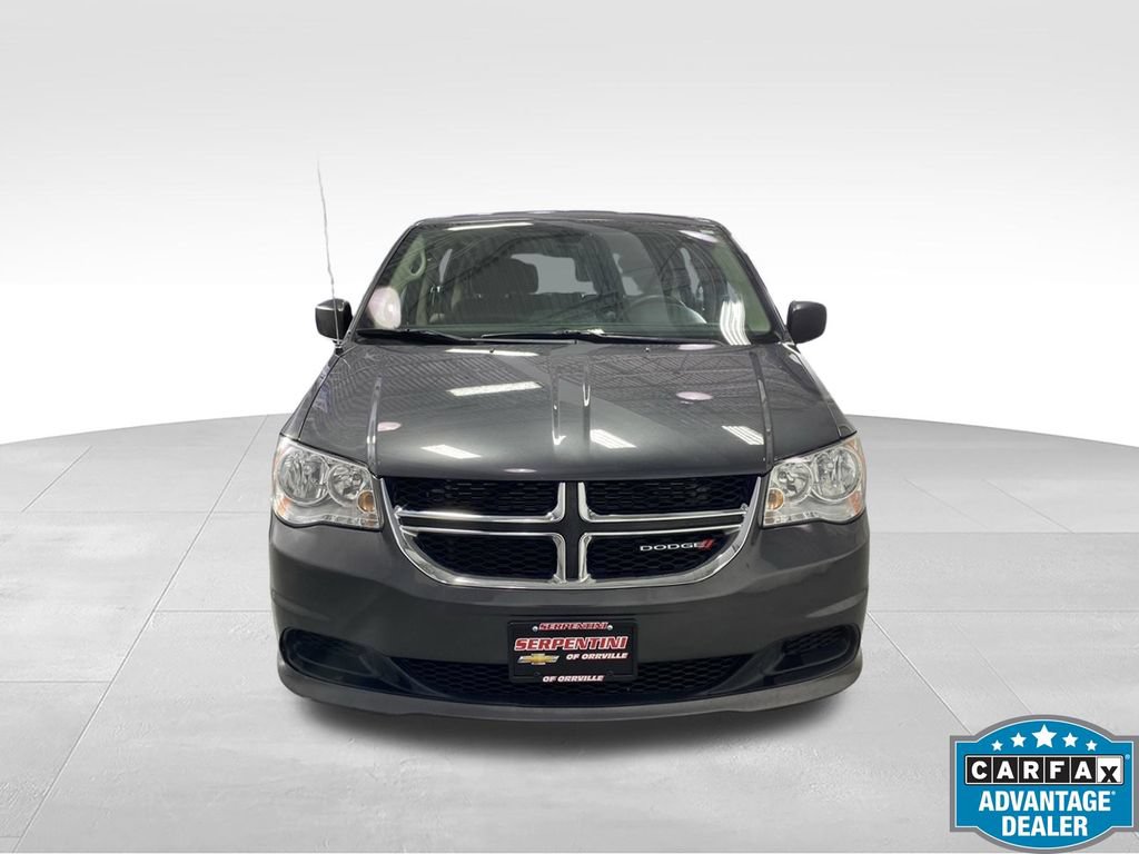 Used 2019 Dodge Grand Caravan SE FWD image 2