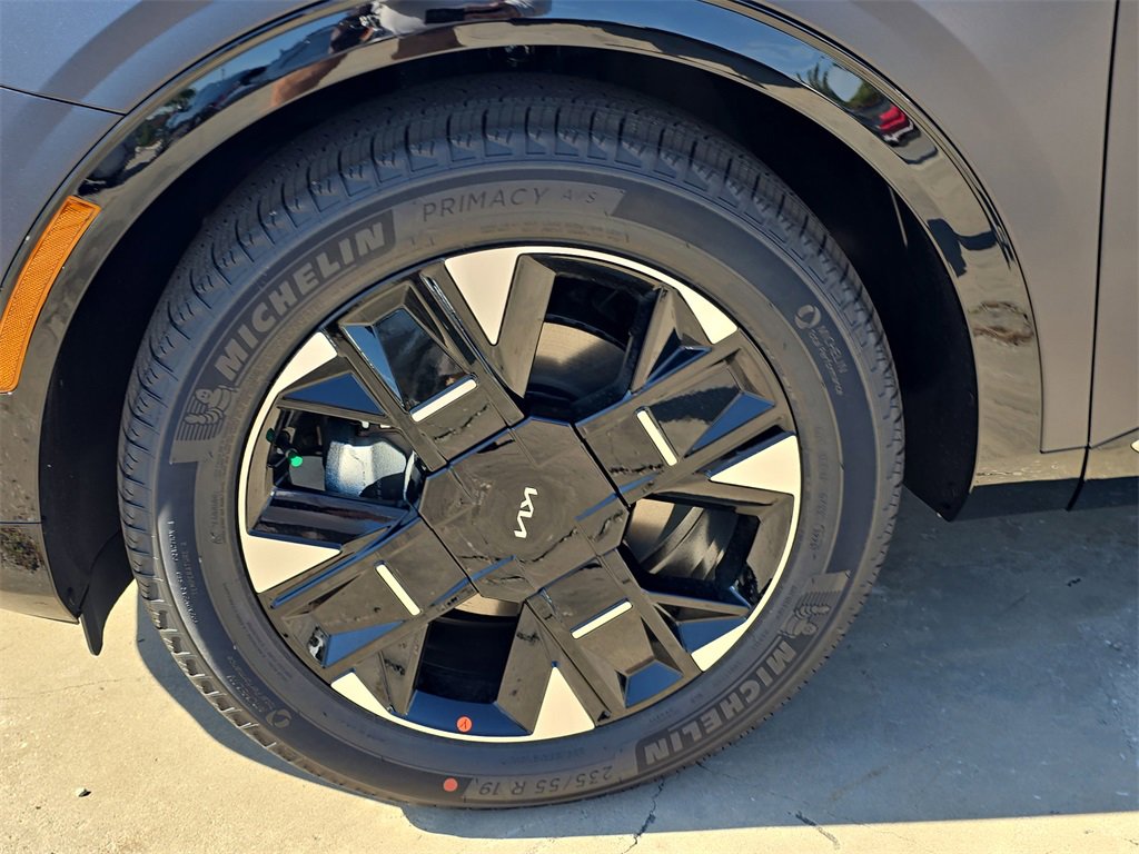 New 2025 Kia K4 LXS image 38