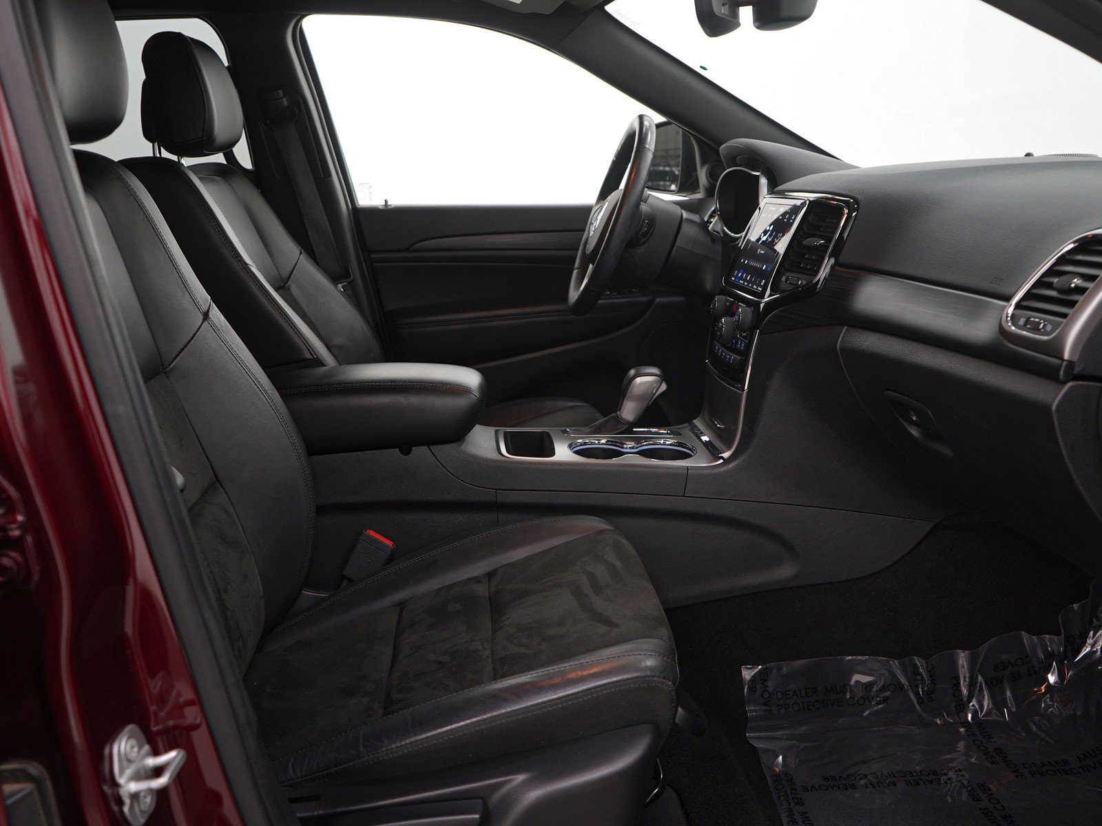 Used 2020 Jeep Grand Cherokee Altitude image 12