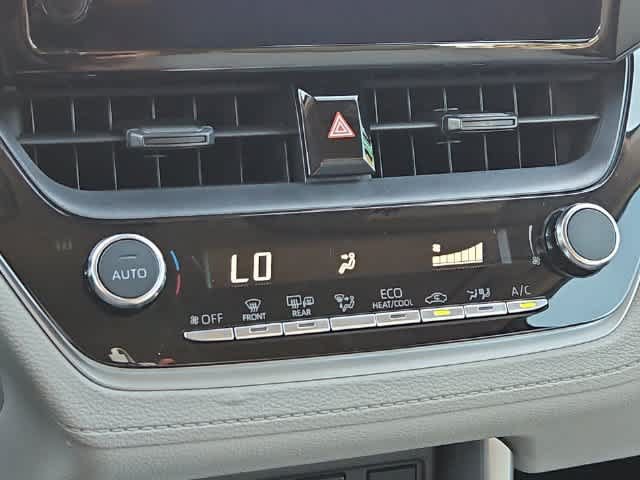 Used 2023 Toyota Corolla Cross LE FWD image 24