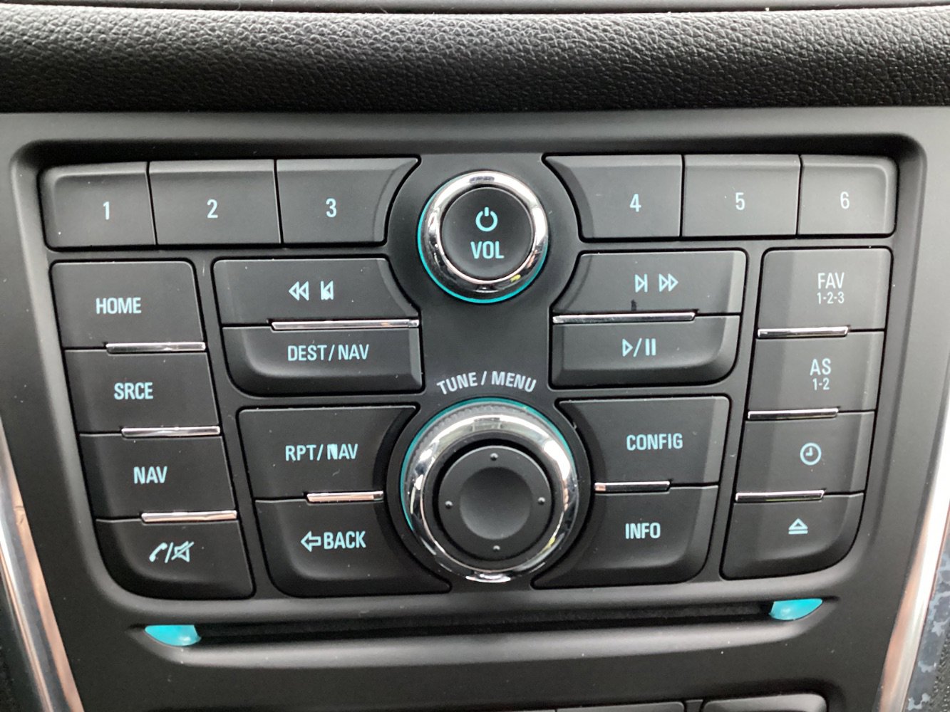 Used 2015 Buick Encore Leather FWD image 35