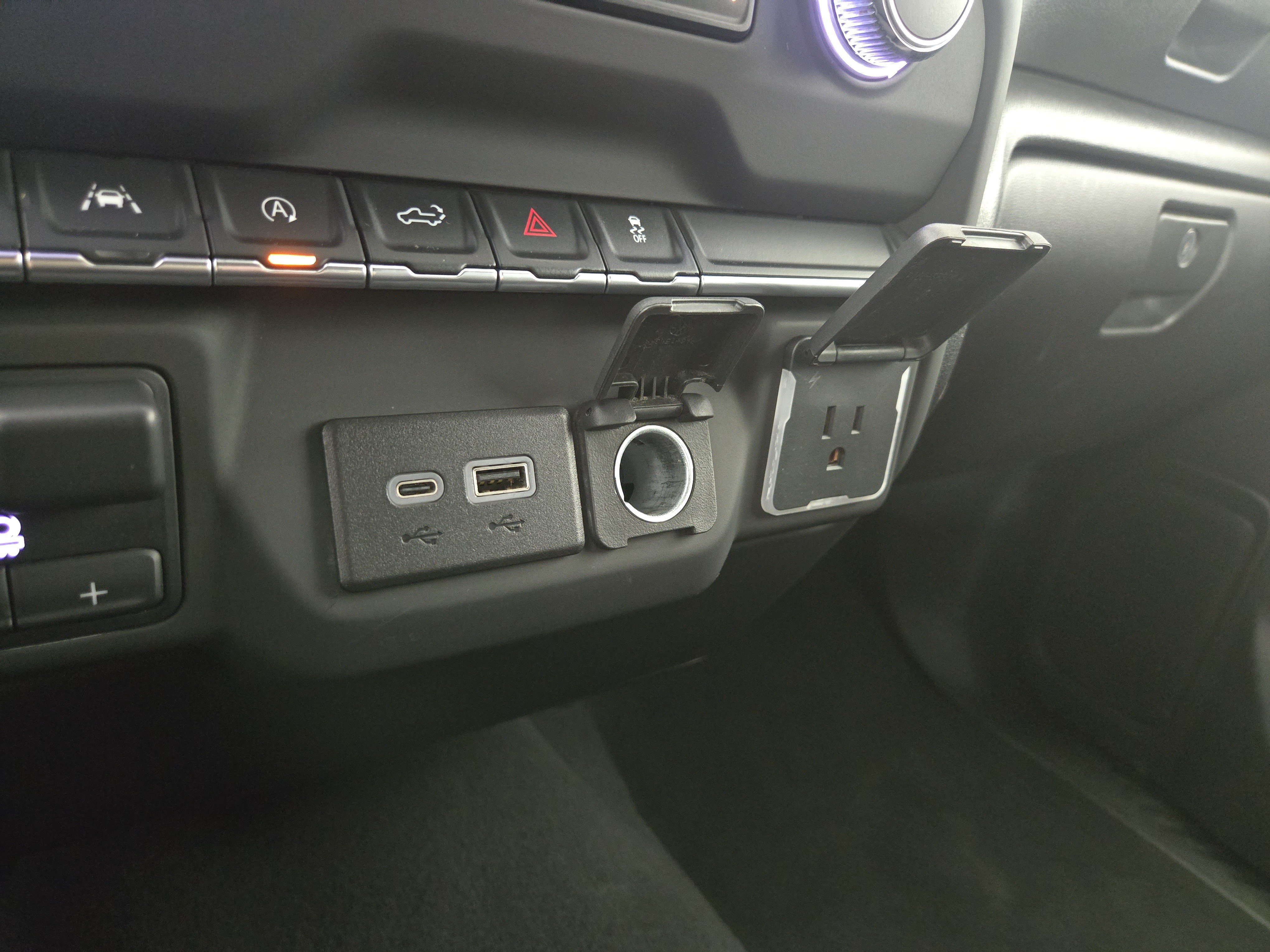Certified 2024 GMC Sierra 1500 Pro w/ Pro Value Package AWD/4WD image 26
