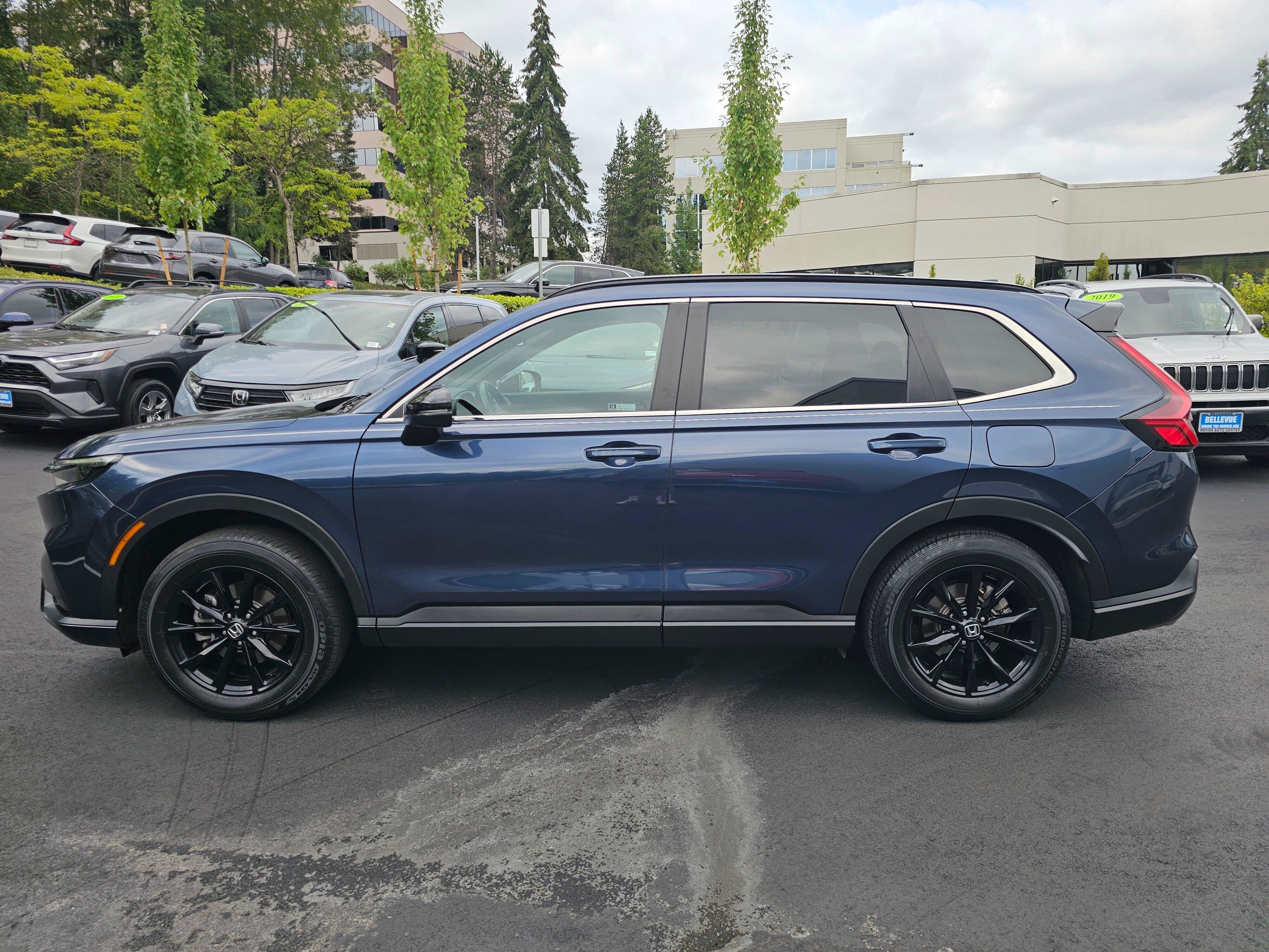 Certified 2024 Honda CR-V Sport image 4