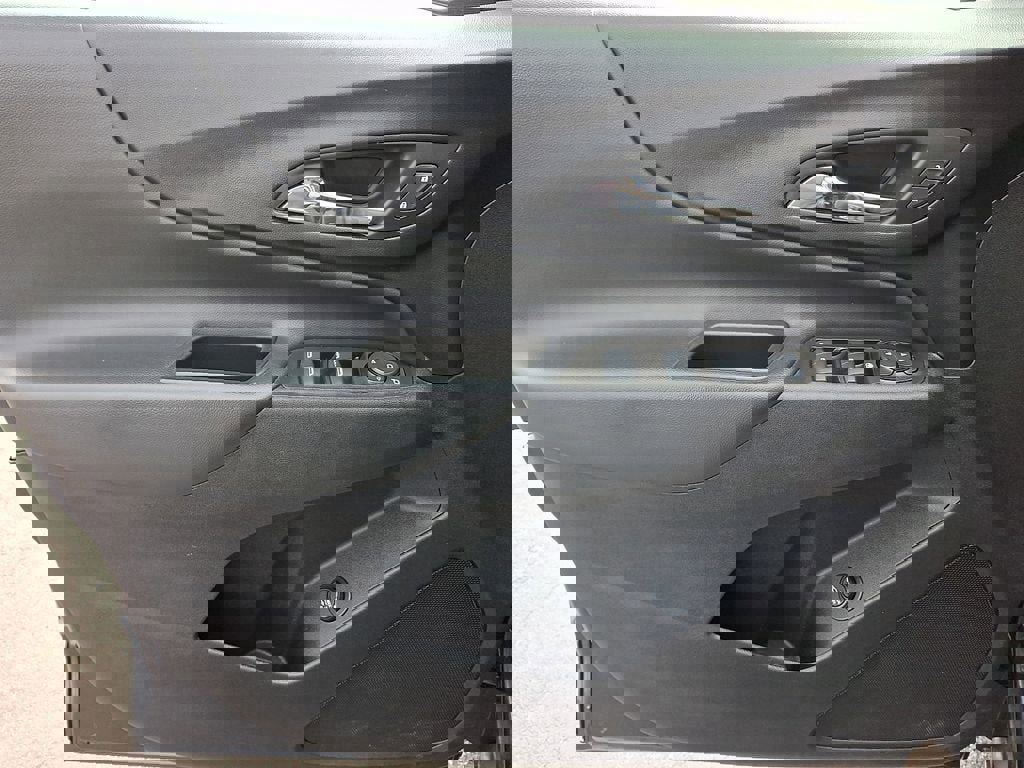 Certified 2023 Chevrolet Equinox LT image 14