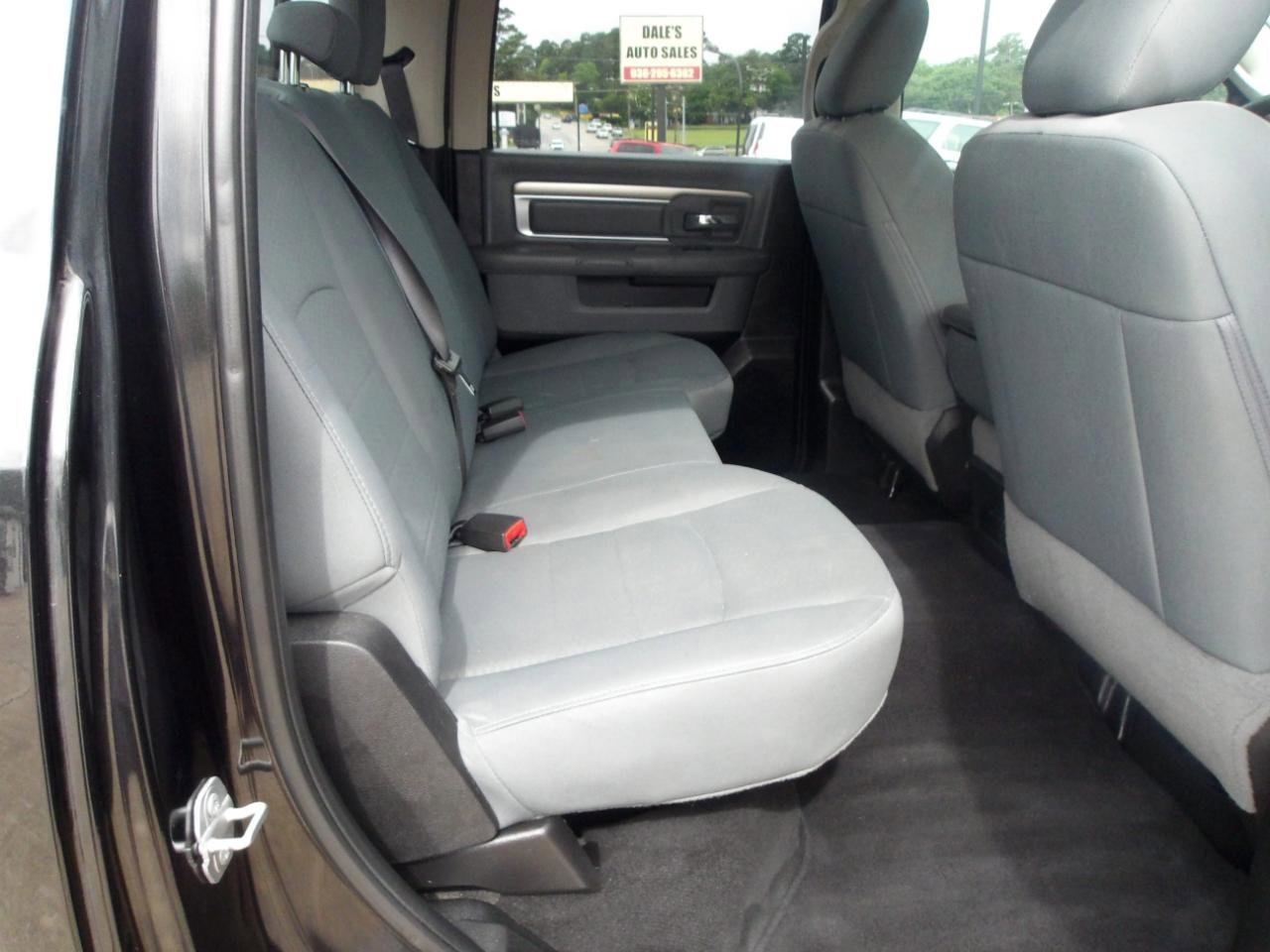 Used 2019 RAM 1500 Classic SLT RWD image 8