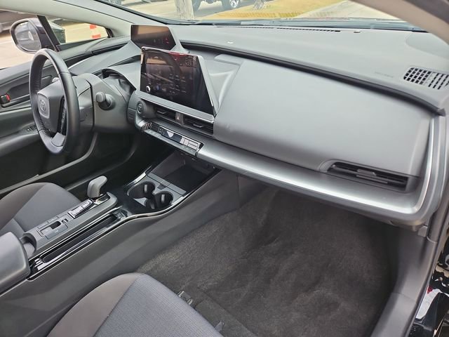 Used 2024 Toyota Prius LE image 26