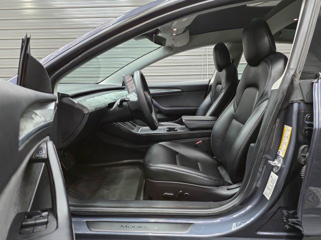 Used 2022 Tesla Model 3 Performance AWD/4WD image 13