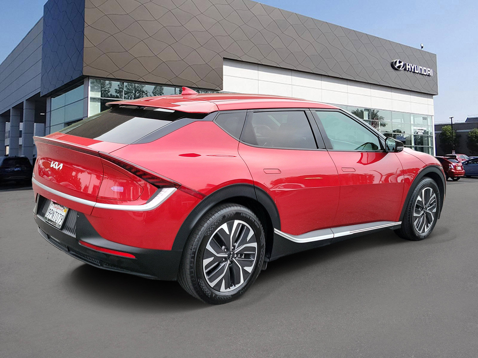 Used 2024 Kia EV6 Light RWD image 2