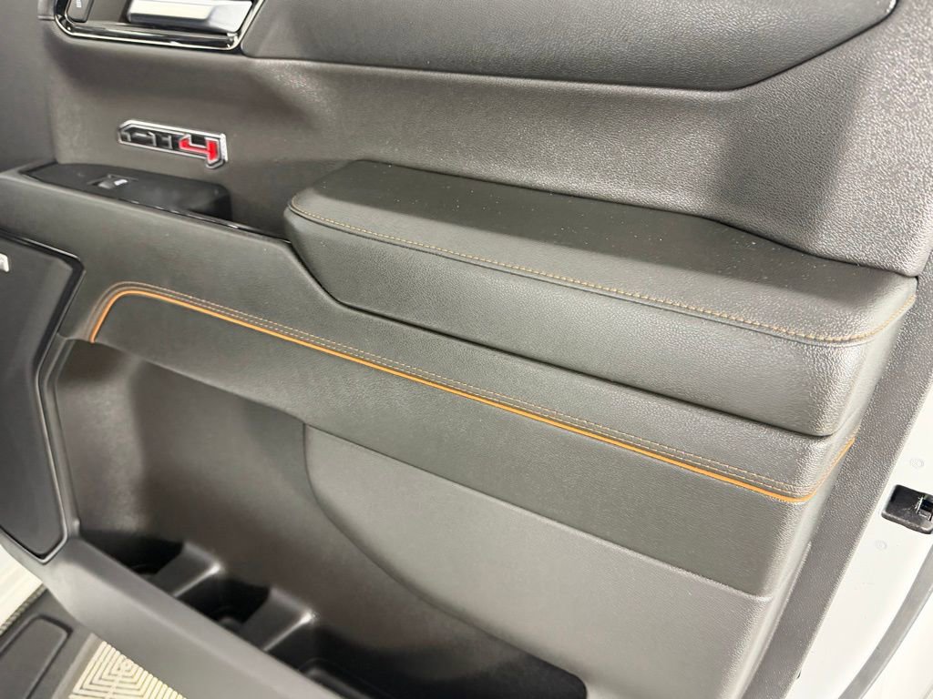 Used 2024 GMC Sierra 1500 AT4 w/ AT4 Premium Package image 31