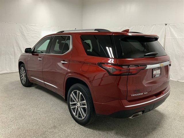 Used 2023 Chevrolet Traverse High Country image 5