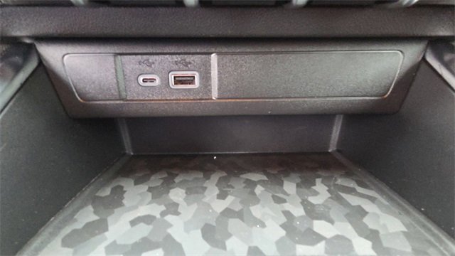 New 2026 GMC Canyon Elevation w/ Convenience Package image 23