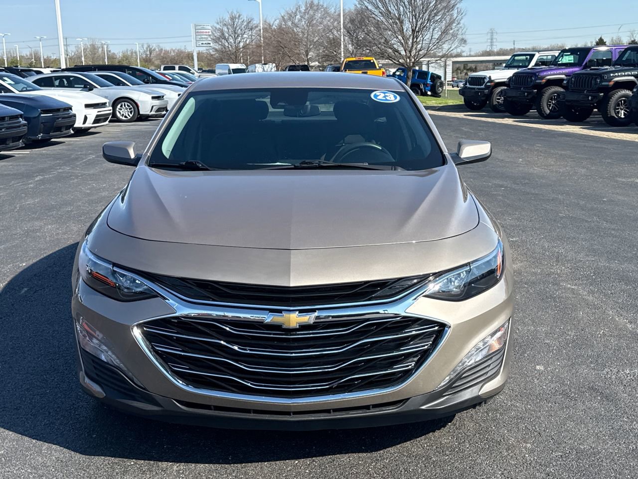 Used 2023 Chevrolet Malibu LT w/ Driver Confidence Package FWD image 8