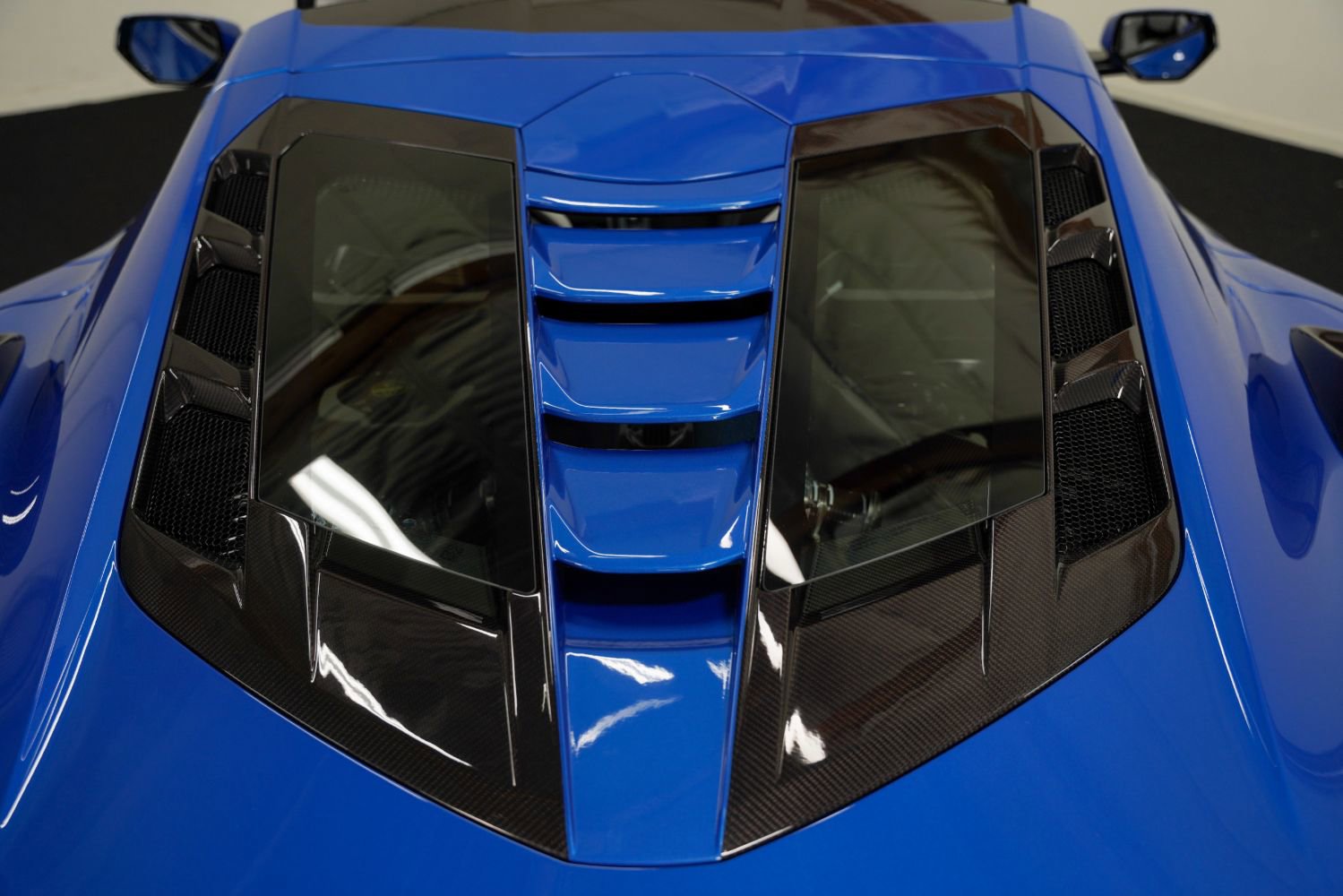 Used 2026 Chevrolet Corvette ZR1 w/ ZR1 Carbon Fiber Aero Package RWD image 32