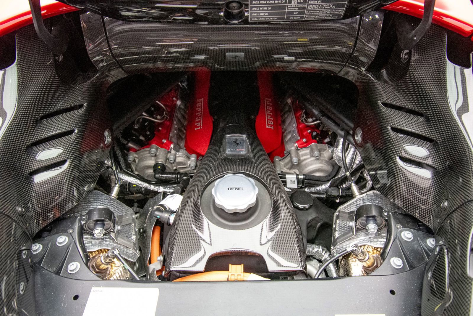 Used 2022 Ferrari SF90 Spider image 56