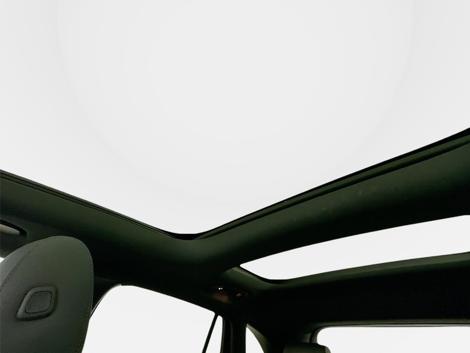 Certified 2023 Mercedes-Benz GLA 250 4MATIC w/ Premium Package image 28