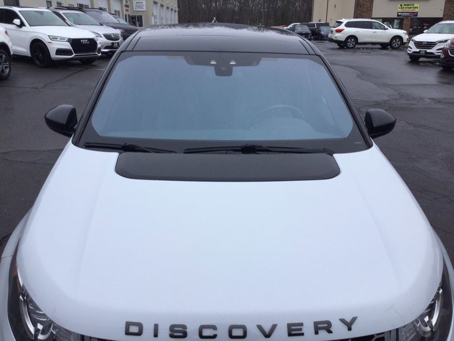 Used 2019 Land Rover Discovery Sport HSE AWD/4WD image 4