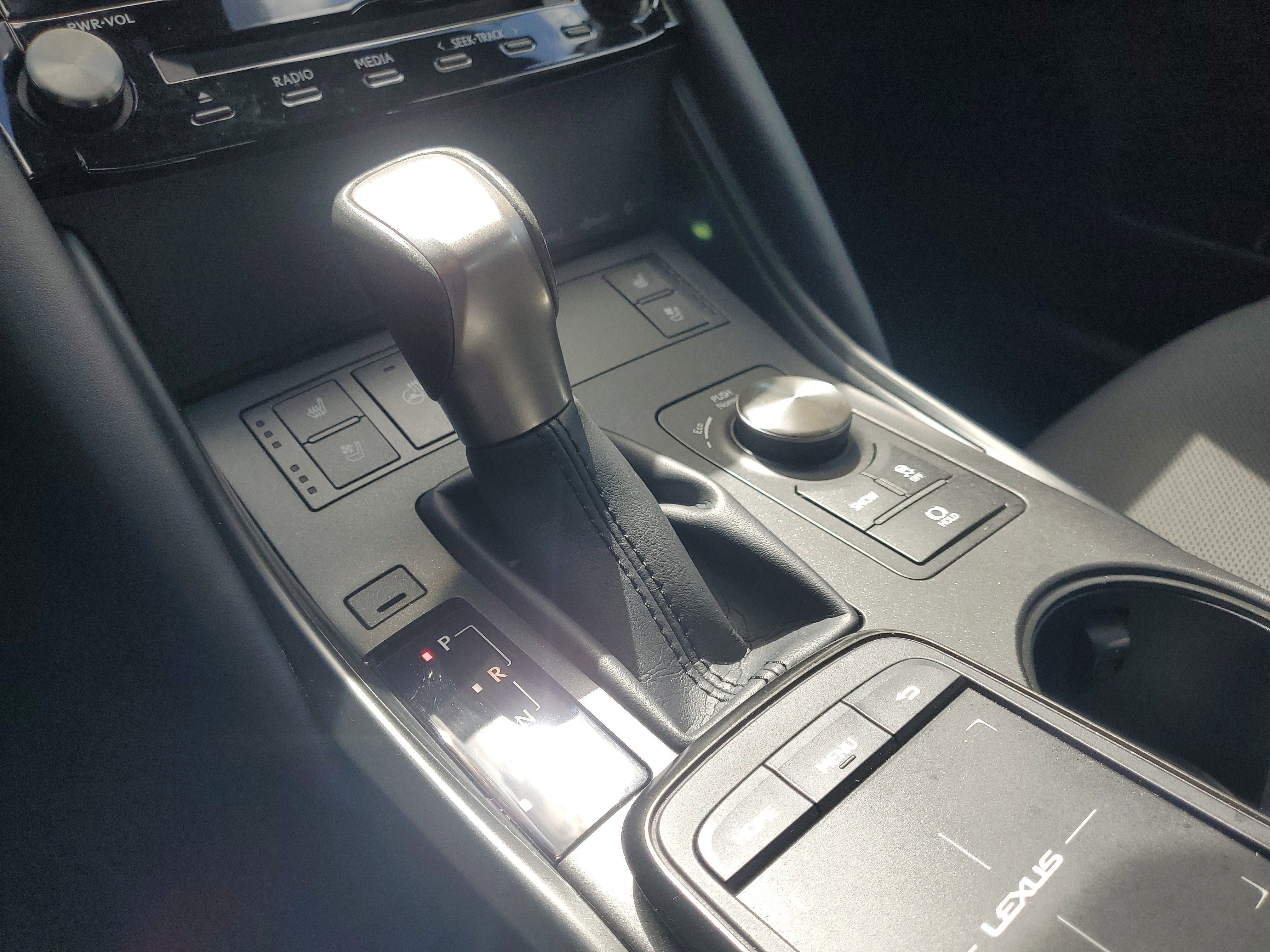 Used 2024 Lexus IS 300 w/ Comfort Package RWD image 29